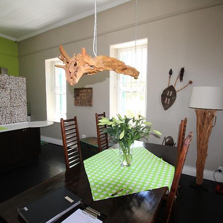 Africanhome Guesthouse Le Cap Extérieur photo