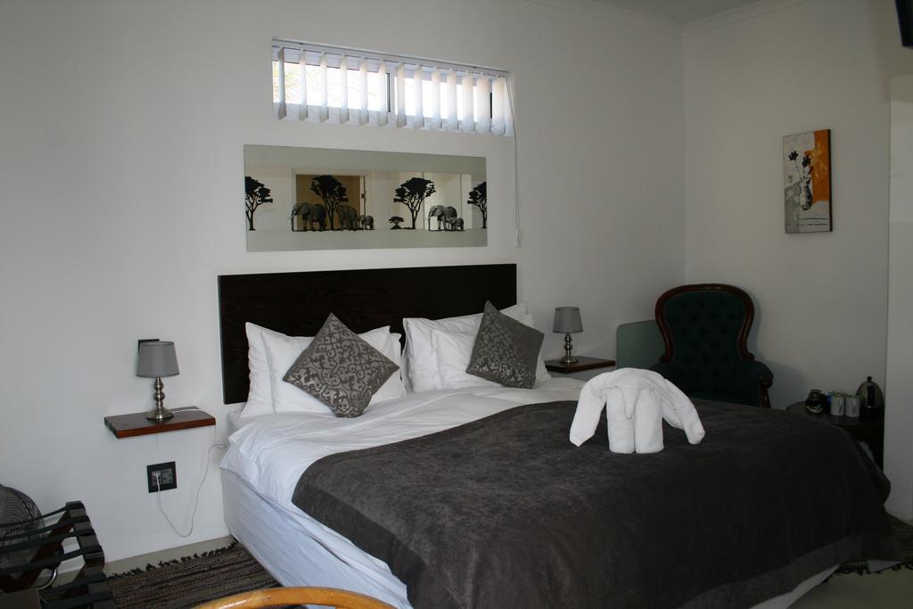 Africanhome Guesthouse Le Cap Extérieur photo