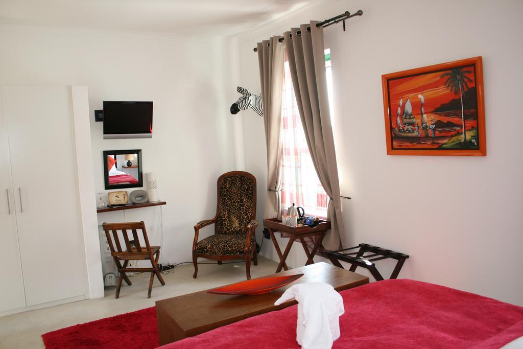 Africanhome Guesthouse Le Cap Extérieur photo