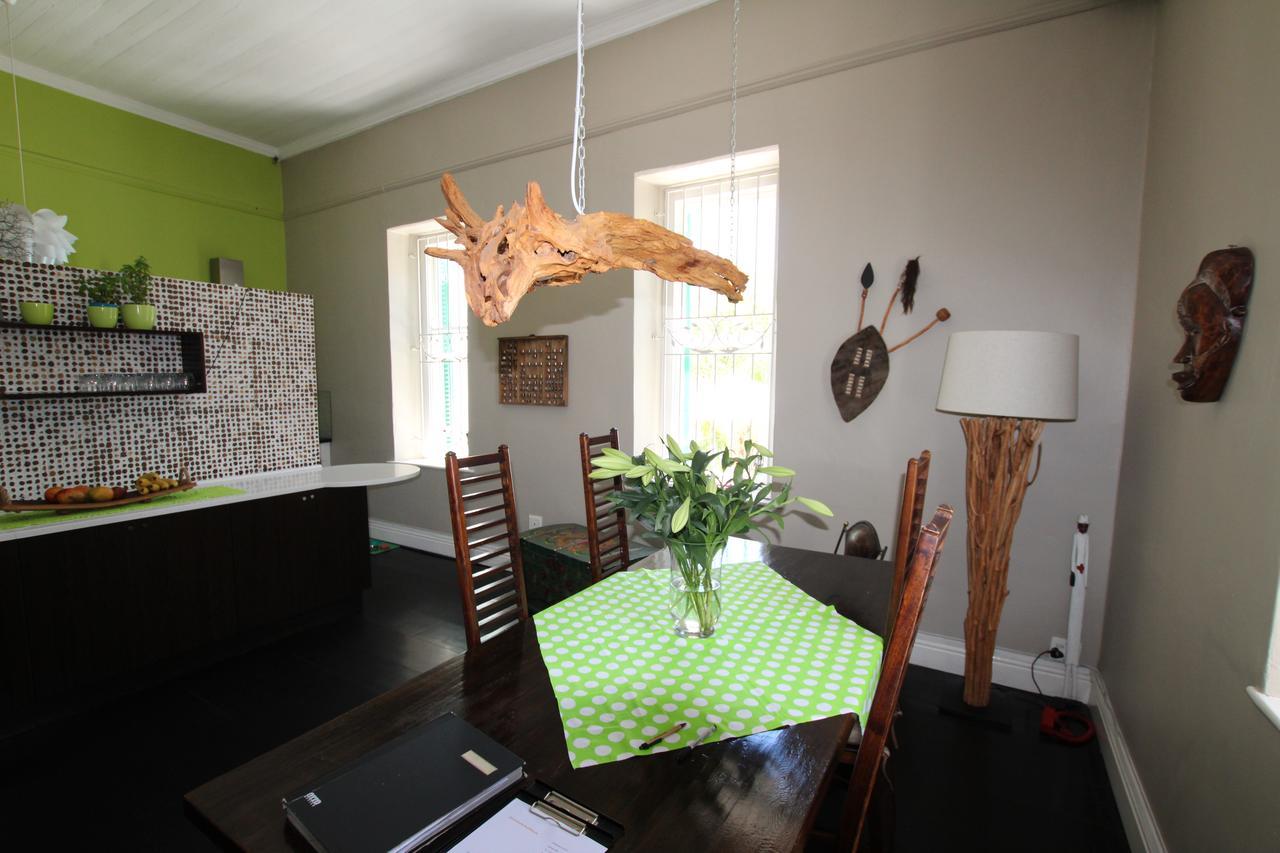 Africanhome Guesthouse Le Cap Extérieur photo