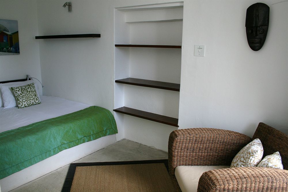 Africanhome Guesthouse Le Cap Extérieur photo