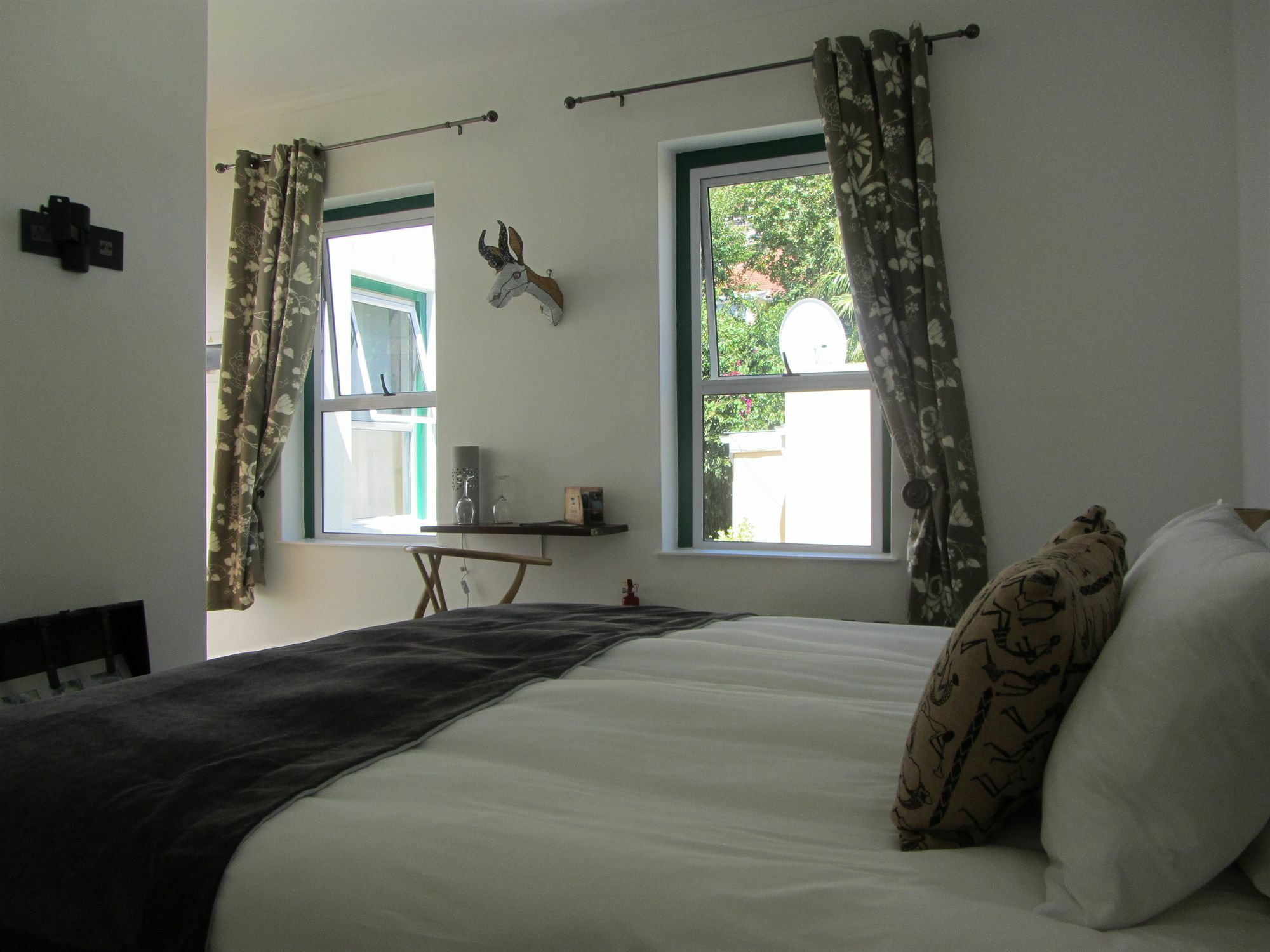 Africanhome Guesthouse Le Cap Extérieur photo